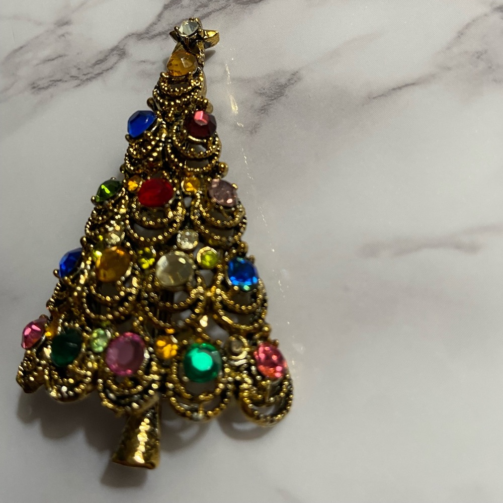 Vintage Hollycraft Christmas Tree Brooch - Picture 7 of 9
